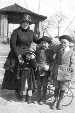 1919 01 ELLA ELEANOR#2055D0