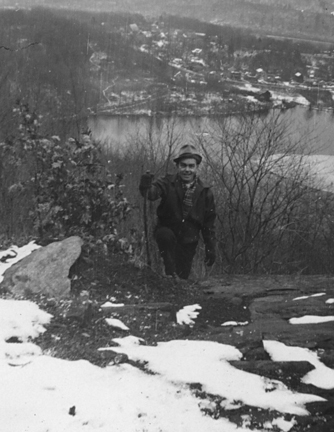 1939 01 CHARLES BEAR MT