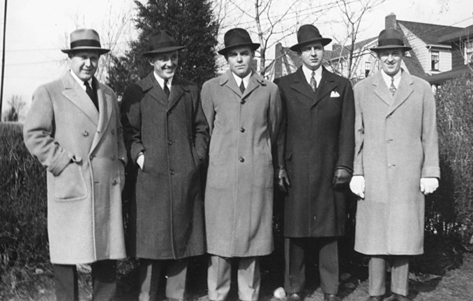 1940 01 CHARLES FRIENDS