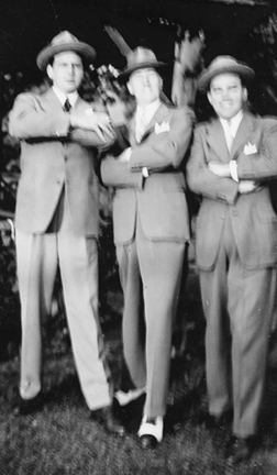 1940 03a AL DOYLE JA#3EE93E