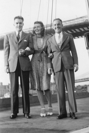 1940 07 CHARLES DALYS