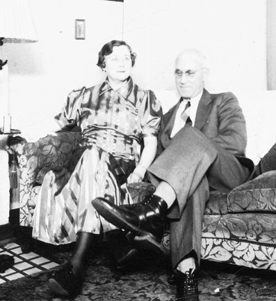 1940 19 KATHERINE FRED