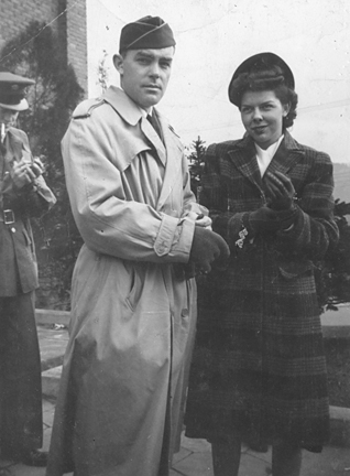 1942 02 BILLEE CHARLES