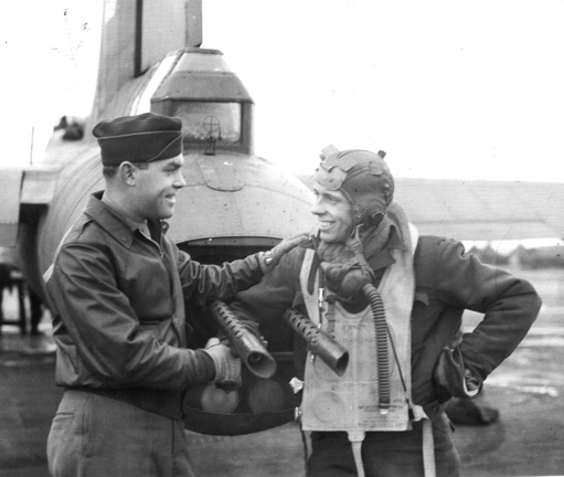 1943 17  CHARLES WARREN