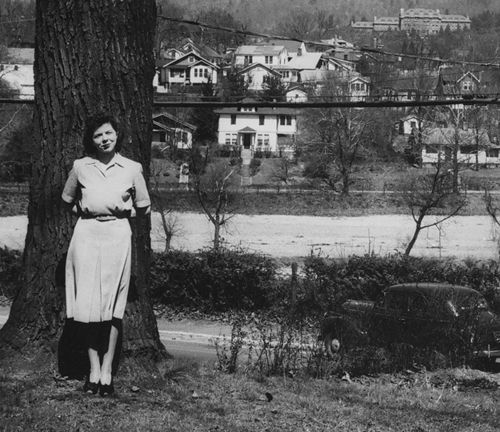 1944a 02 BILLEE ASHEVILLE