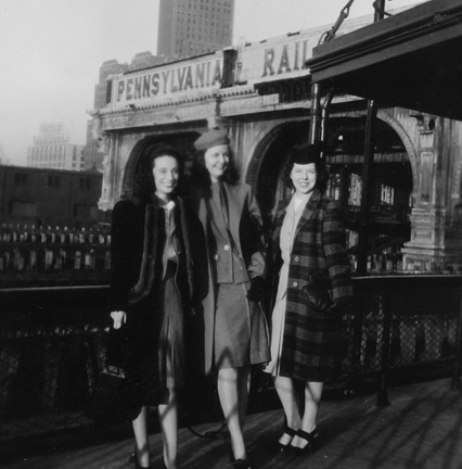 1944d 02 RITA MAZO J#3EE9CB